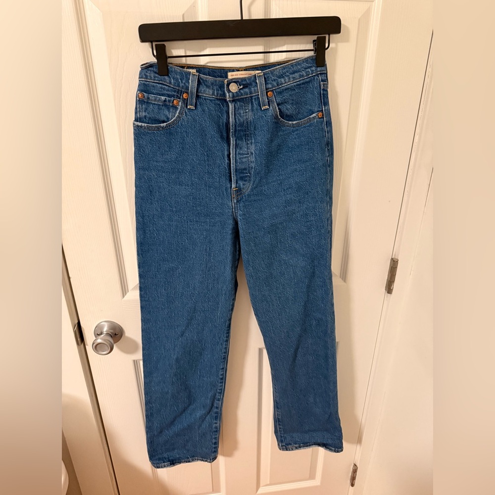 Levi’s Ribcage Straight Ankle Jeans - 26